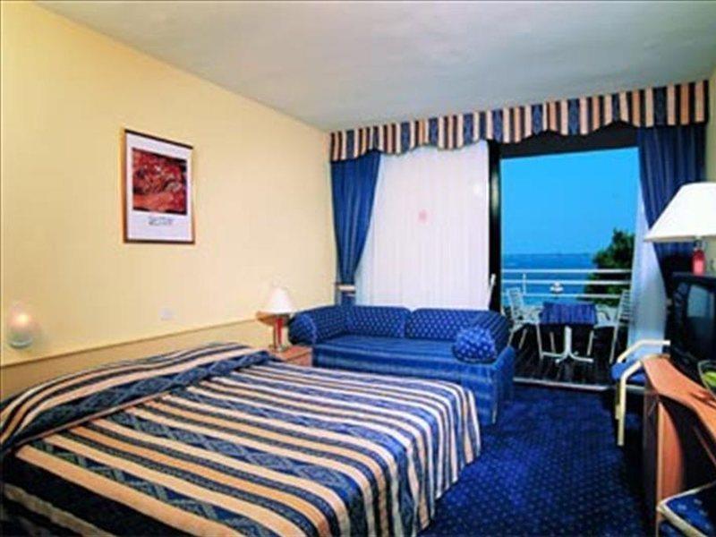 אומאג Hotel Sipar Plava Laguna מראה חיצוני תמונה